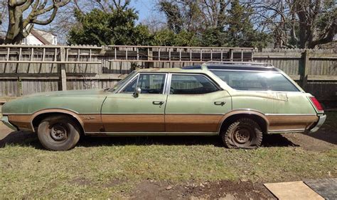 Raised Roof Wagon 1970 Oldsmobile Vista Cruiser Barn Finds