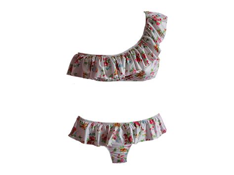 Blog And The City Bikini Monospalla Sunsisters Fiori