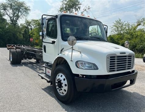 2016 Freightliner M2 Box Van Truck For Sale 6783