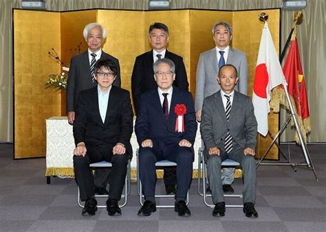 令和4年度名誉教授称号授与式・永年勤続者表彰式を開催しました｜国立大学法人 筑波技術大学