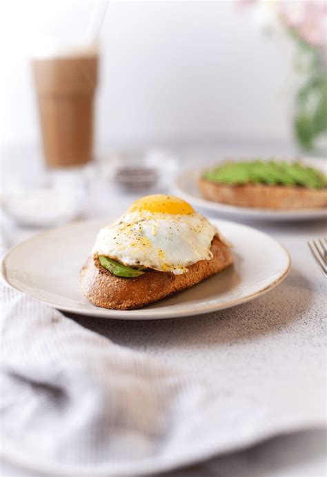 Avocado Toast With Sunnyside Egg The Foodie Affair