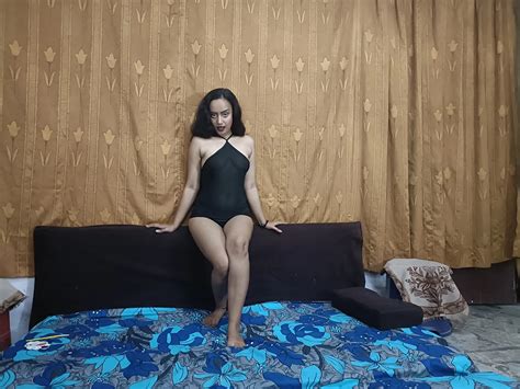 Hey I Am Thirsty Friends 15 Nude Pics XHamster