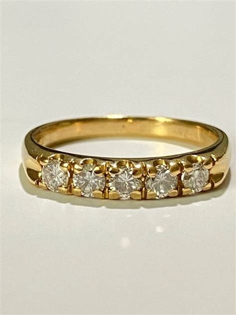 18 Kt Gelbgold Ring 0 50 Ct Diamanten Catawiki