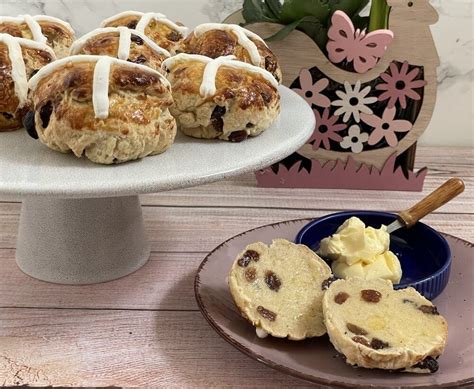 Gluten Free HOT CROSS BUNS Fun Without Gluten