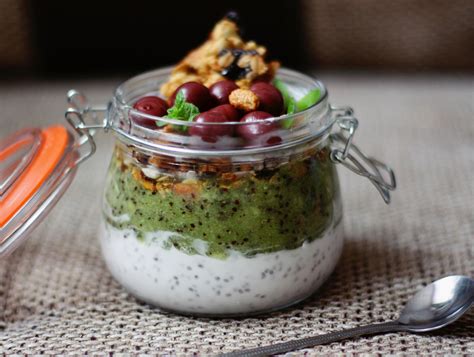 Pudding Chia Z Kiwi I Granol Przepis Akademia Smaku