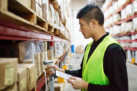 Qr Codes Vs Barcodes For Inventory Management Sortly