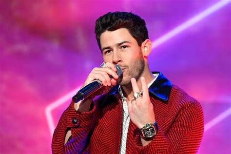 Nick Jonas Nick Jonas Loses His Cool When A Fan Threw Object At Him