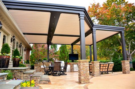 Louvered Pergolas And Motorized Screens Modern Patio Omaha Von