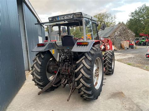 Massey Ferguson 390