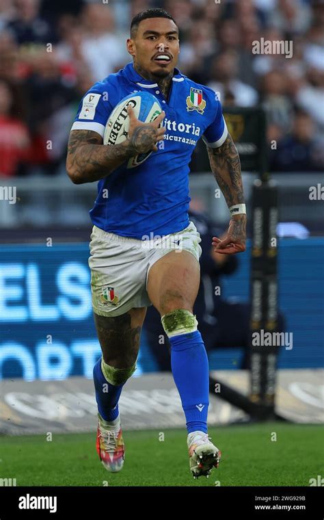 Guinness six nations 2024 italy vs England Stock Photo - Alamy