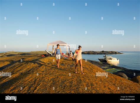 16 17 Years Bikini High Resolution Stock Photography And Images Alamy