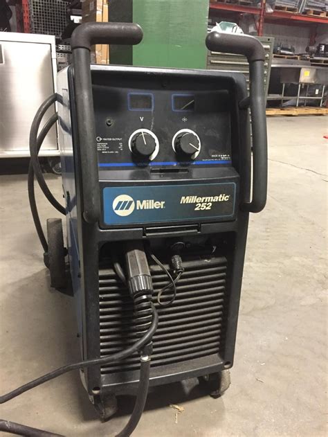 Miller Mig 1ph 200230v Mig Welder Millermatic 252 907321 Joseph