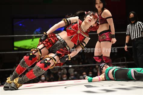 東スポ 写真部 on Twitter 東京女子プロレス 2月11日 後楽園ホール 伊藤麻希 tjpw 東スポ