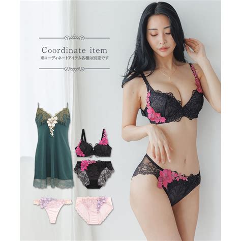 フランデランジェリー fran de lingerie ボディメイクの真骨頂華麗なエキゾチックランジェリー グレースイストマスカレード ブラジャーワイヤー有り ブラジャー ピンク
