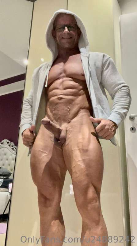 Hot Muscle Dads Page Lpsg
