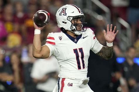 Arizona Quarterback Noah Fifita Named Pac 12 Freshman Of The Week