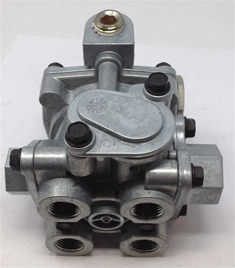 26000rx From Haldex Reman Rt4 Multifunction Trailer Valve