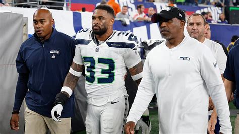 Seahawks Jamal Adams Yells At Nfl Official After Leaving Game With