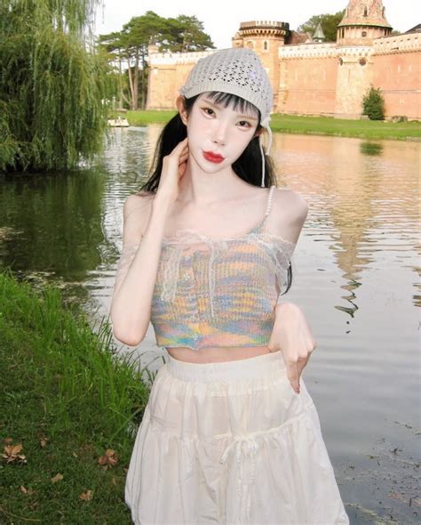 Hot Girl M Ng G Y Tranh C I V Dao K O Gi Ng H T D Nh N Saostar Vn