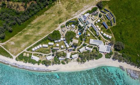 Lady Elliot Island Resort Pv Behind Beautiful Eco Tourism In