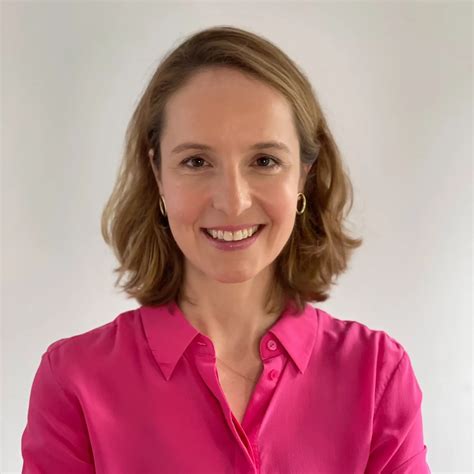 Small actions, big shifts: What can we learn from social tipping points