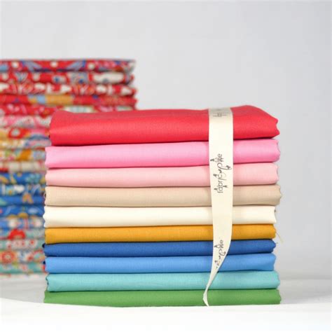 Tilda Solids Co Ordinating With Jubilee Fat Quarter Bundle Of Fabrics