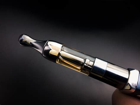 15 Year Old Becomes Nations Youngest Vaping Related Fatality Iheart