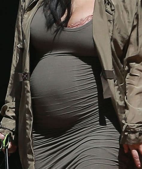 Kim Kardashian Divorce Kimye Break Up After Kanye West Freaks Over Naked Pregnant Photo Celeb