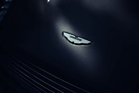 Aston Martin DB9/Vantage on Behance