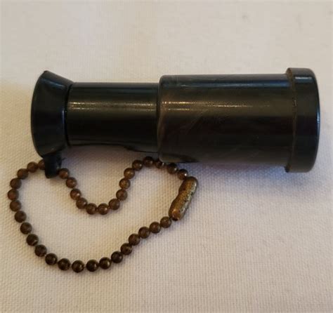 VINTAGE PEEP SHOW TELESCOPE VIEWER KEYCHAIN NUDE ADULT NOVELTY RISQUE BAKELITE EBay