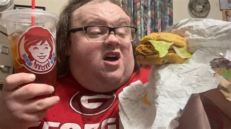 Eating Wendys Loaded Nacho Chicken Sandwich Life Update YouTube