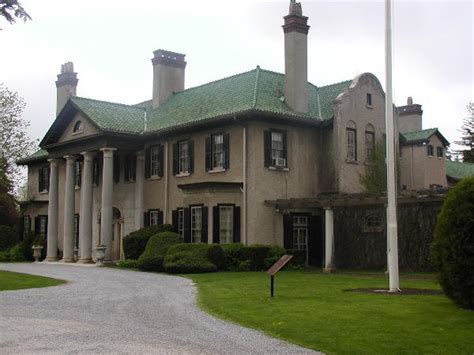 "PARKWOOD ESTATE" - Oshawa - Ontario - Canadian National Historic Sites ...