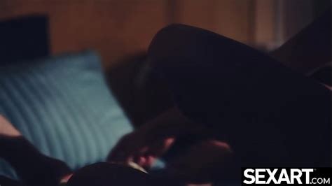 Free Lesbians Scissoring And Licking Pussy Porn Videos LetMeJerk