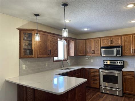 Before And After Countertops Hardware And Backsplash The Kitchen Place