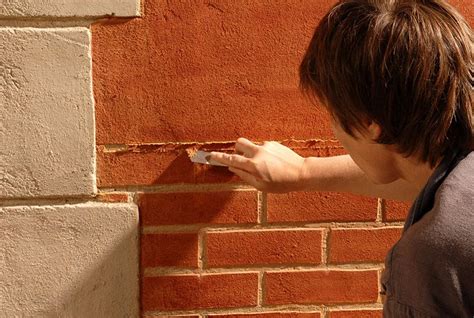 Comment réaliser un enduit coloré simple sur un mur Bricolage maison