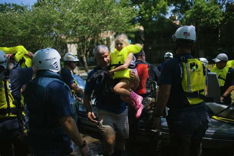 Photos How Houston Responded To Hurricane Harvey