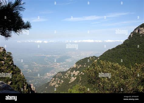 Jiangxi scenery and scenery hi-res stock photography and images - Alamy