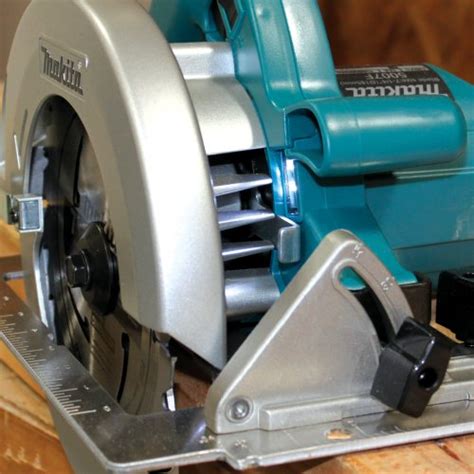 Makita 5007F Sierra Circular