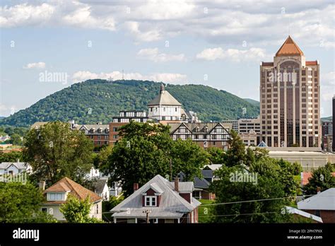 Virginia Appalachian Mountains,Southern Appalachia,Roanoke,city skyline ... 