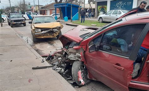 Tres Heridos En Un Choque M Ltiple En Longchamps Noticias De Brown