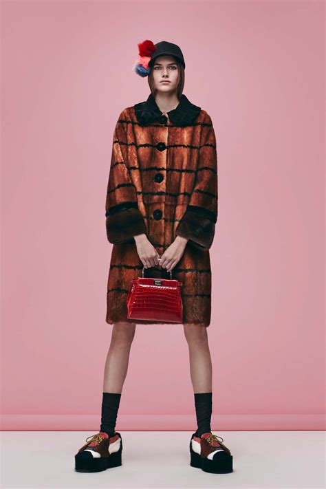 Fendi Pre Fall 2016 Collection Vogue
