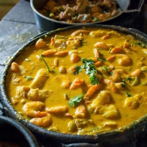 Como Fazer Moqueca Baiana De Peixe E Camarão