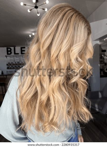 Honey Blonde Images Stock Photos D Objects Vectors Shutterstock