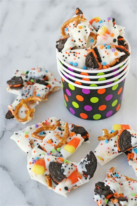 5 Easy Movie Night Snacks for Halloween - Pottery Barn