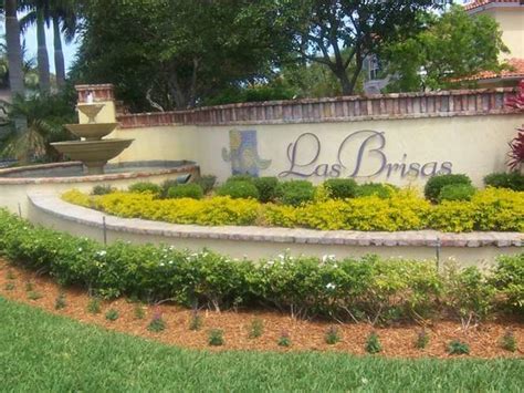 Las Brisas Homeowners Association Of Palm Beach Inc Grs Community
