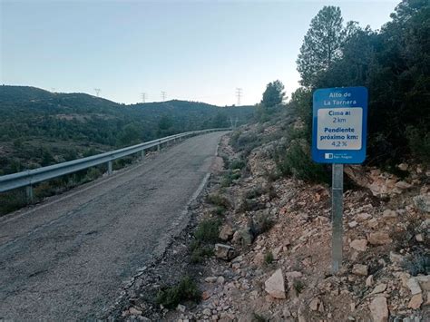 El Bajo Aragón señaliza cinco rutas ciclistas para sumar nuevos