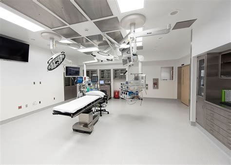 Medina Hospital Operating Room - Cleveland Clinic - Hasenstab Architects - Located in Northeast ...