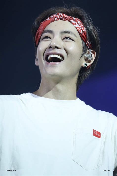 Bts V Smile Wallpapers Wallpaper Cave