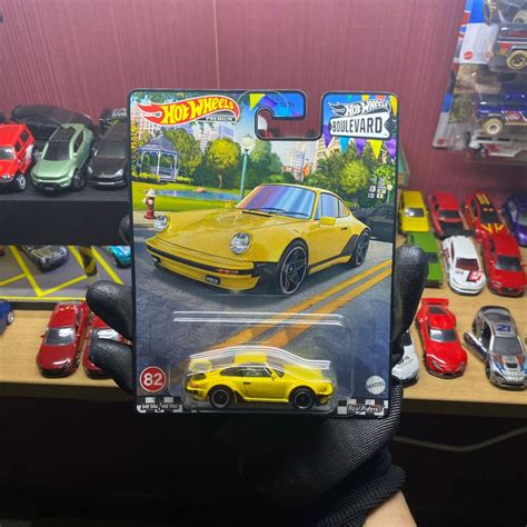 Jual Hot Wheels Porsche Turbo Premium Boulevard Shopee