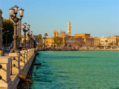 Bari Oriente Ed Occidente Si Incontrano Itinerari Ncc Noleggio